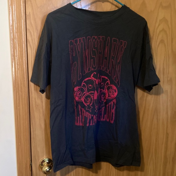 Gymshark Charcoal and Crimson Lift Club Tee - Picture 1 of 2